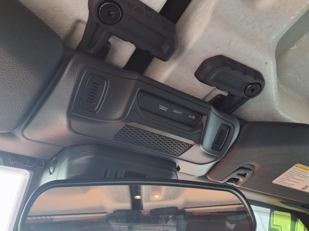 2025 Jeep Wrangler 4-Door Sahara - Photo 20