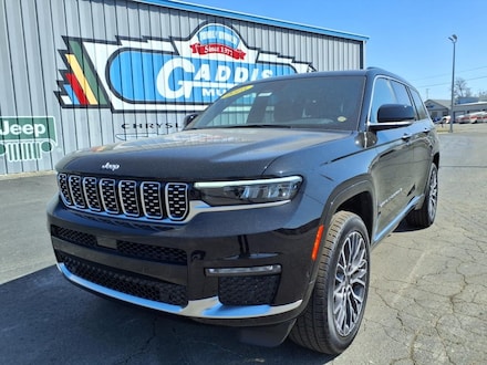 New 2025 Jeep Grand Cherokee for sale in Muncie