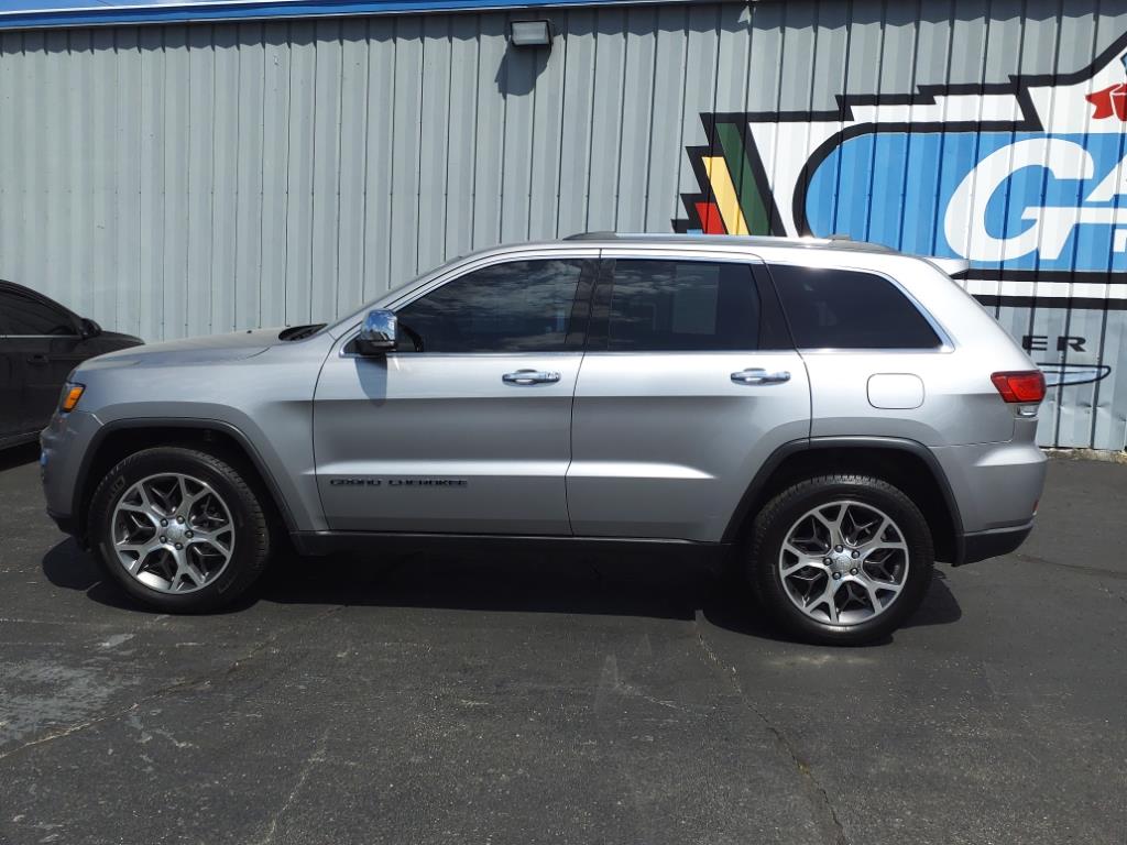 Used 2021 Jeep Grand Cherokee Limited with VIN 1C4RJFBG2MC504717 for sale in Muncie, IN