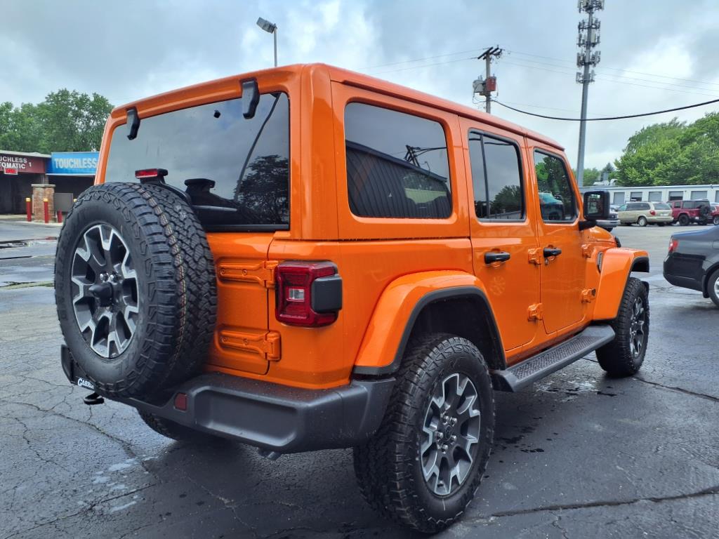 2025 Jeep Wrangler 4-Door Sahara - Photo 28