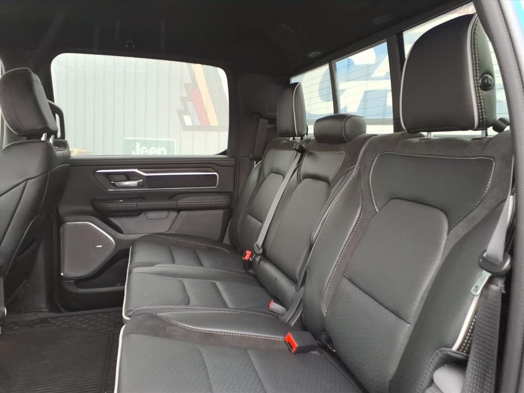 2026 RAM 1500 Laramie - Photo 30