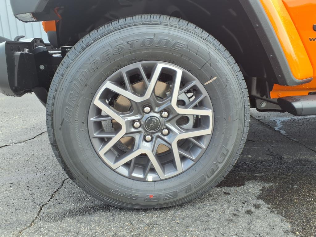 2025 Jeep Wrangler 4-Door Sahara - Photo 29