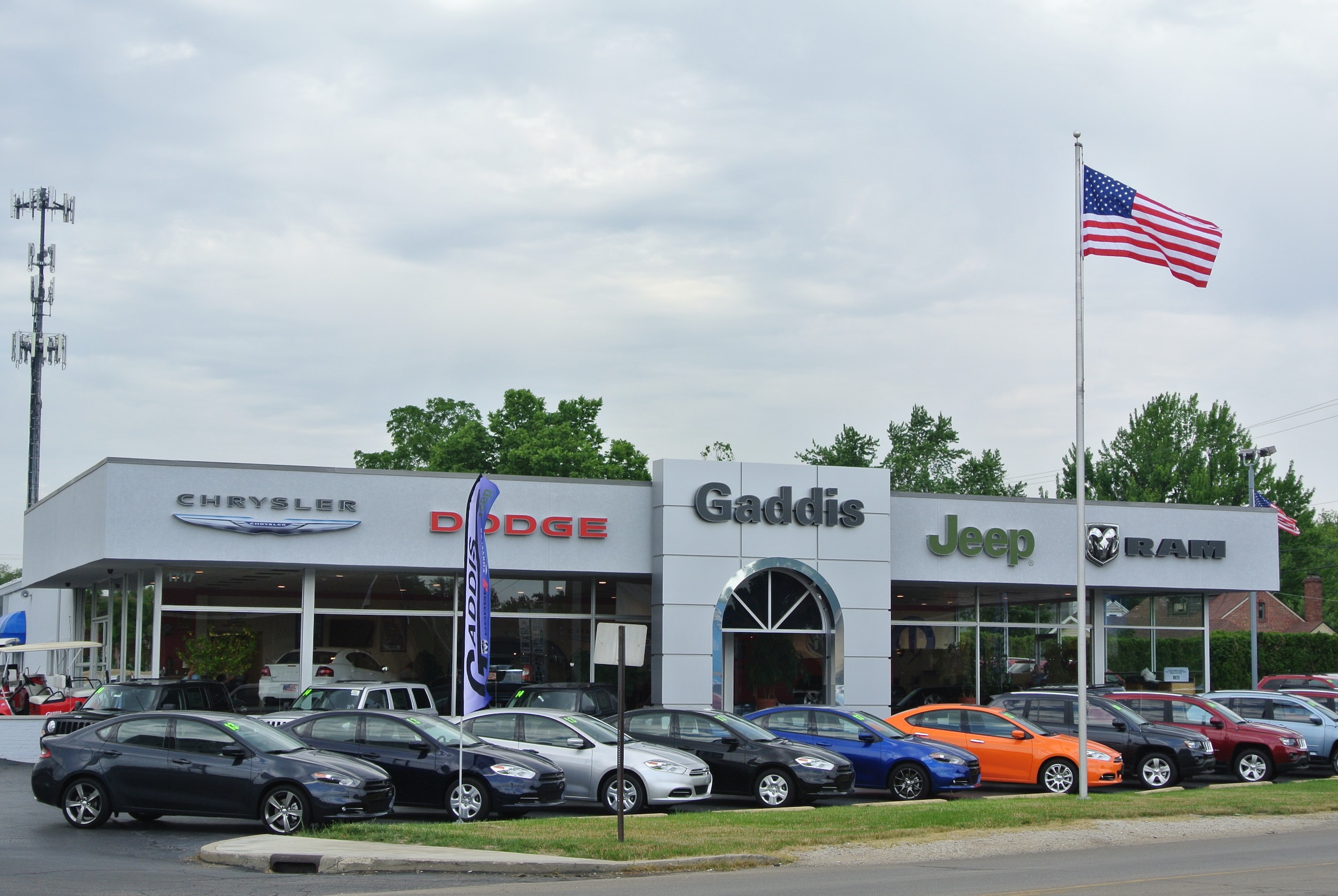 Muncie Chrysler, Dodge, Jeep and RAM Dealer About Bill Gaddis Chrysler