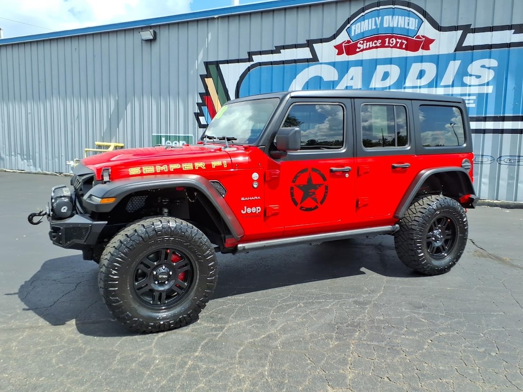 Used 2018 Jeep Wrangler Unlimited Sahara 4x4 SUV