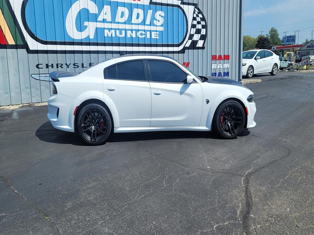 2022 Dodge Charger SRT8 Hellcat Widebody photo 2