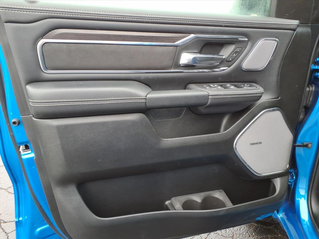 2026 RAM 1500 Laramie - Photo 15