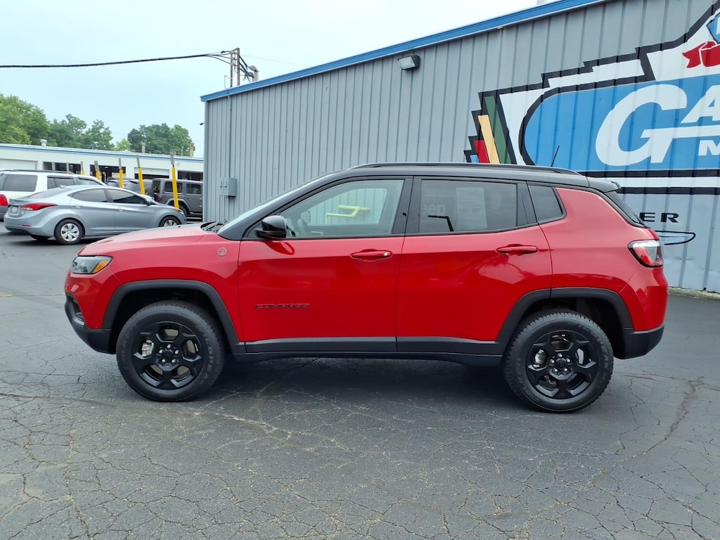 Used 2023 Jeep Compass Trailhawk SUV