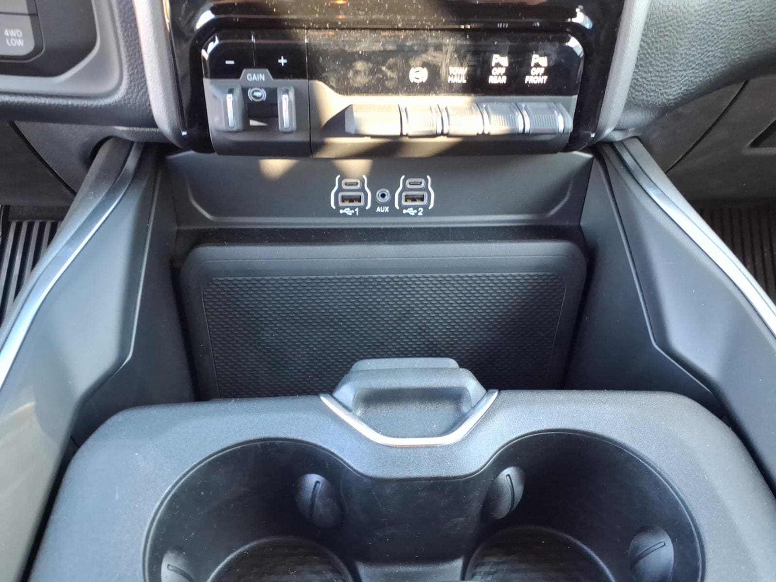 2026 RAM 2500 Big Horn - Photo 24