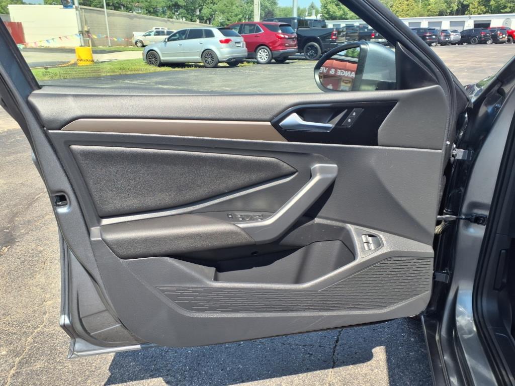 2021 Volkswagen Jetta 1.4T SEL Premium photo 4
