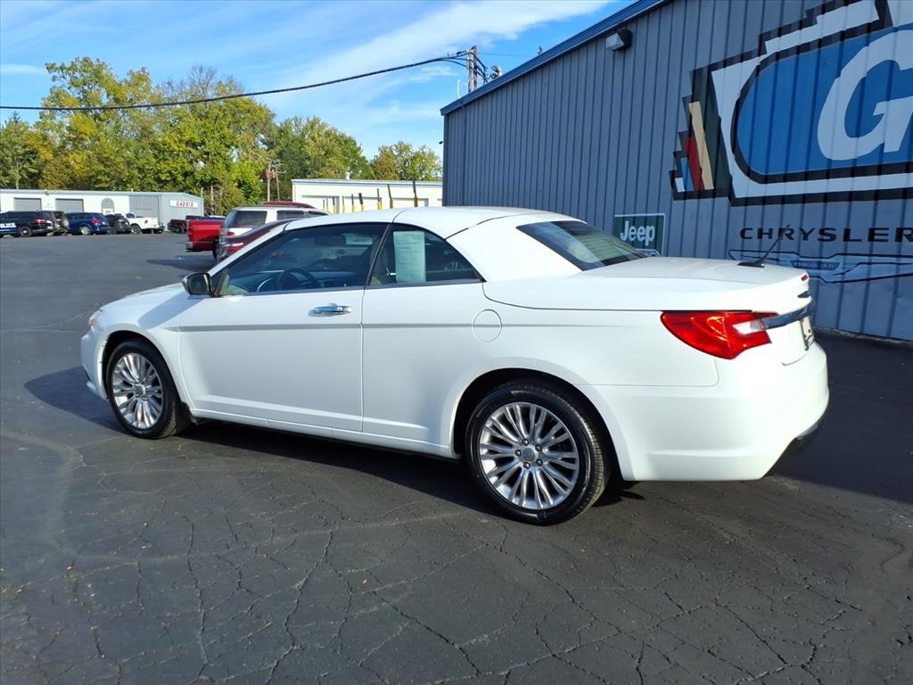 Used 2012 Chrysler 200 Limited Convertible
