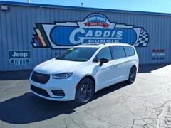 2026 Chrysler Pacifica LIMITED Passenger Van