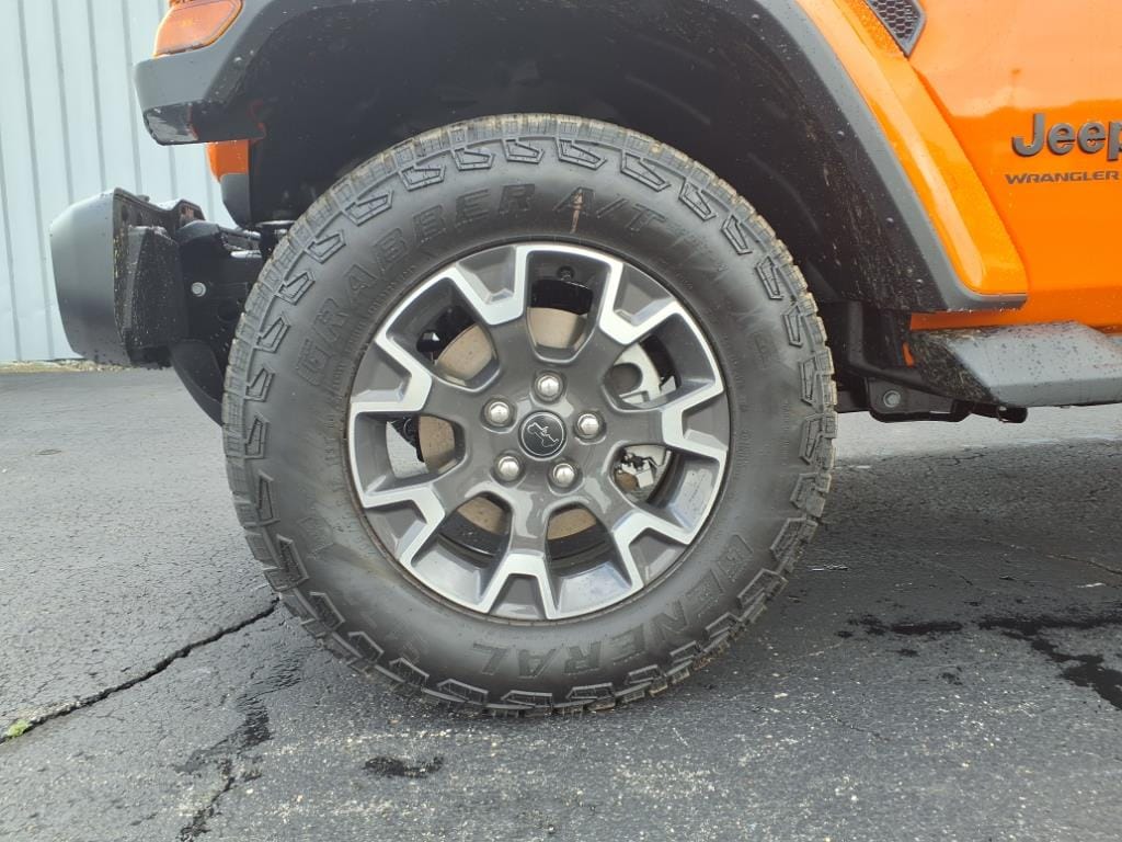 2025 Jeep Wrangler 4-Door Sahara - Photo 32