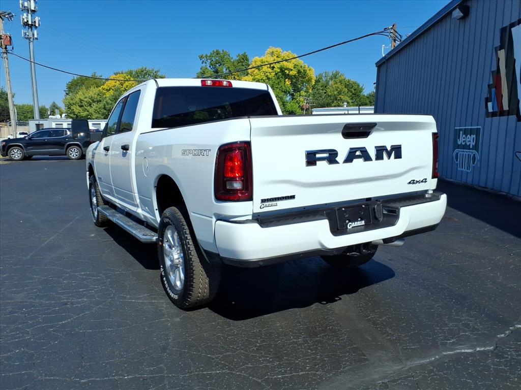 2026 RAM 2500 Big Horn - Photo 5