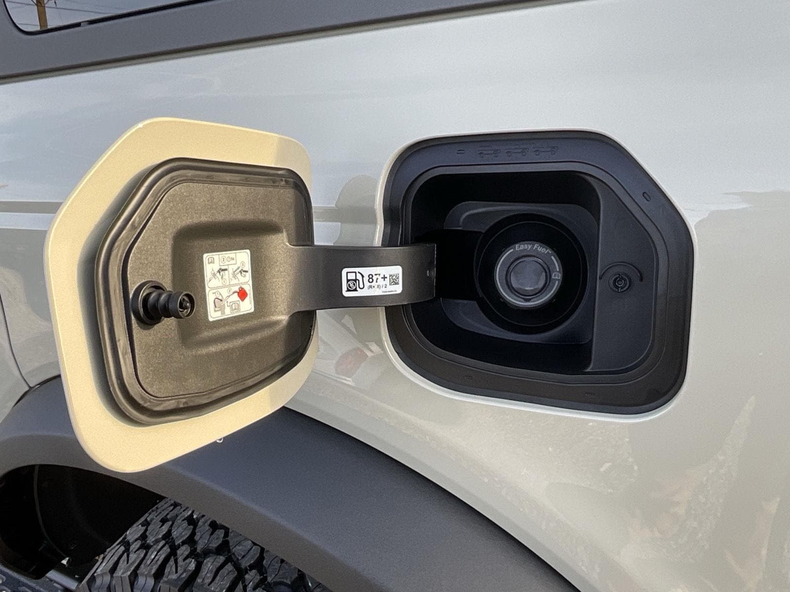2025 Ford Bronco 4-Door Badlands - Photo 16
