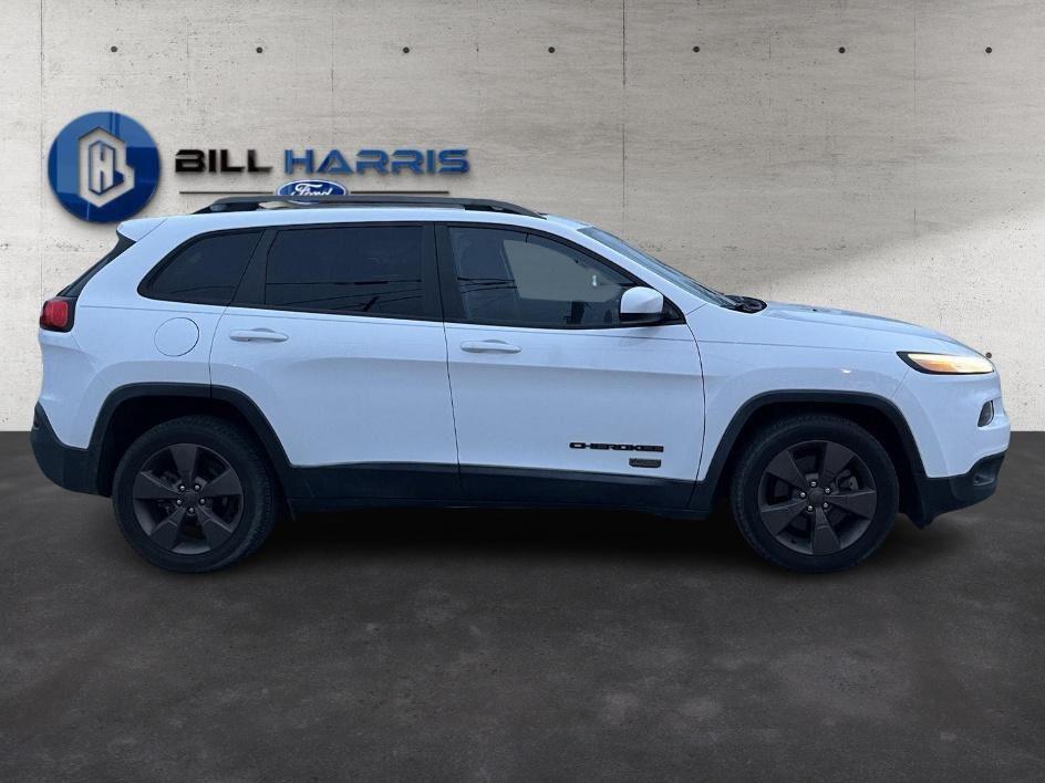 2016 Jeep Cherokee 80th Anniversary Edition photo 4