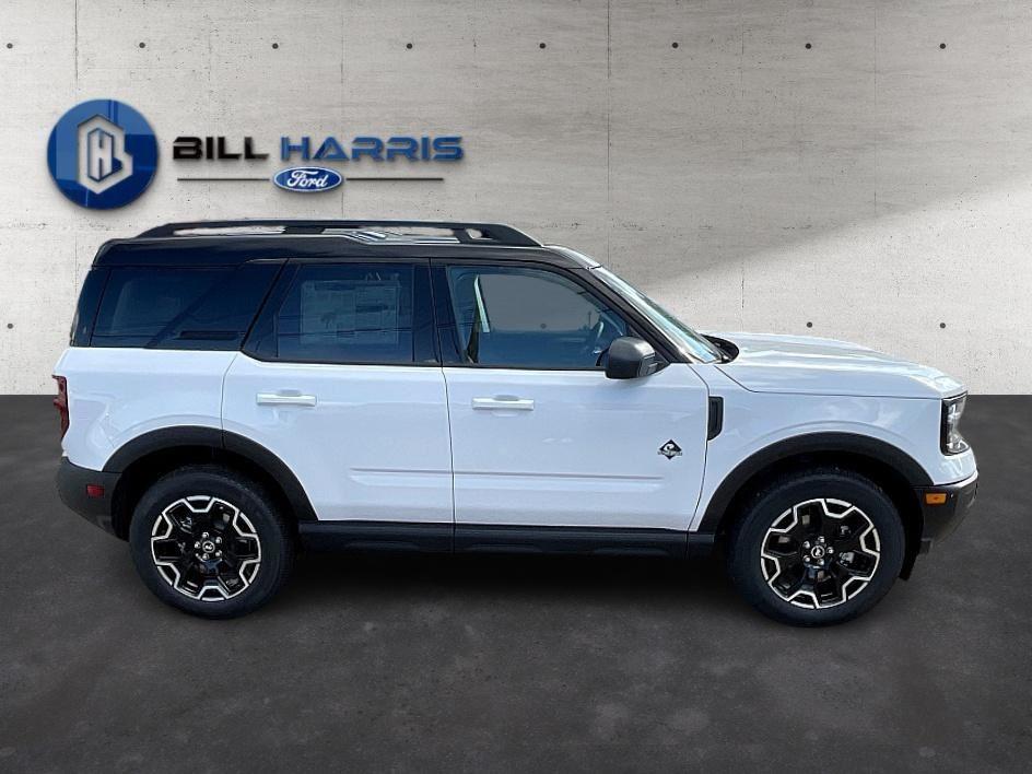 2025 Ford Bronco Sport Outer Banks photo 4