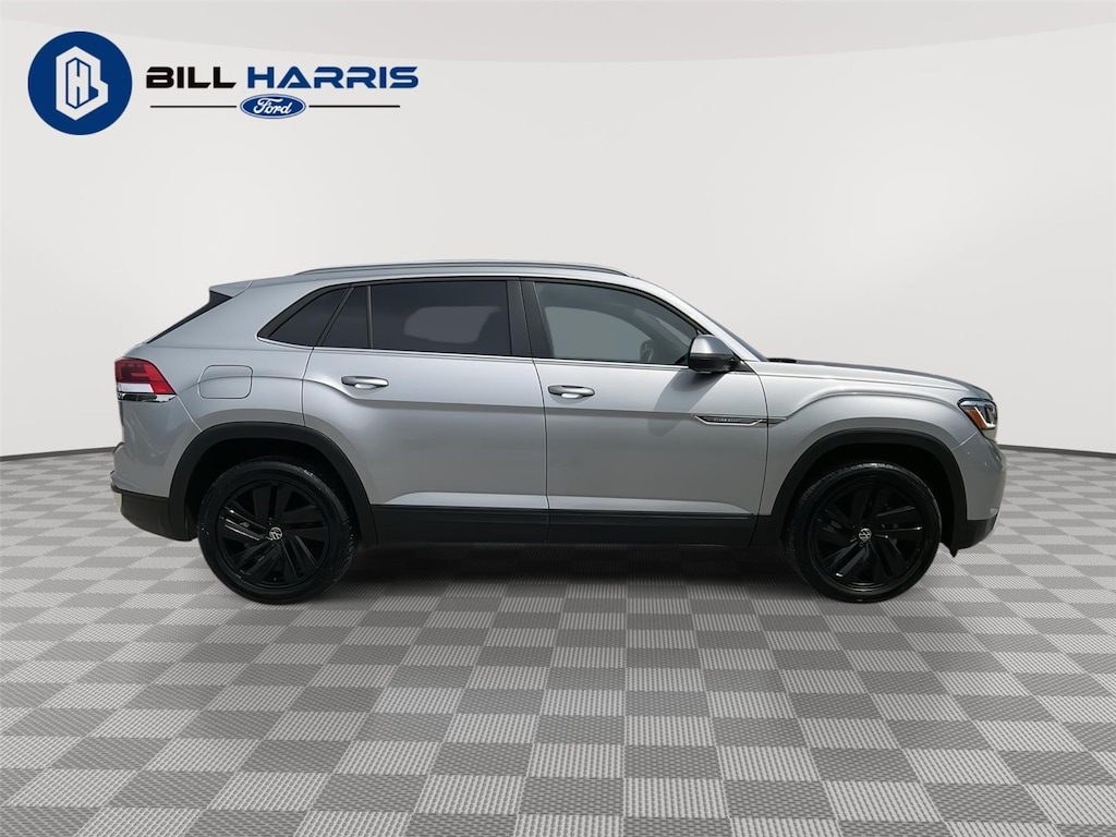 Used 2022 Volkswagen Atlas Cross Sport 3.6L V6 SE w/Technology SUV