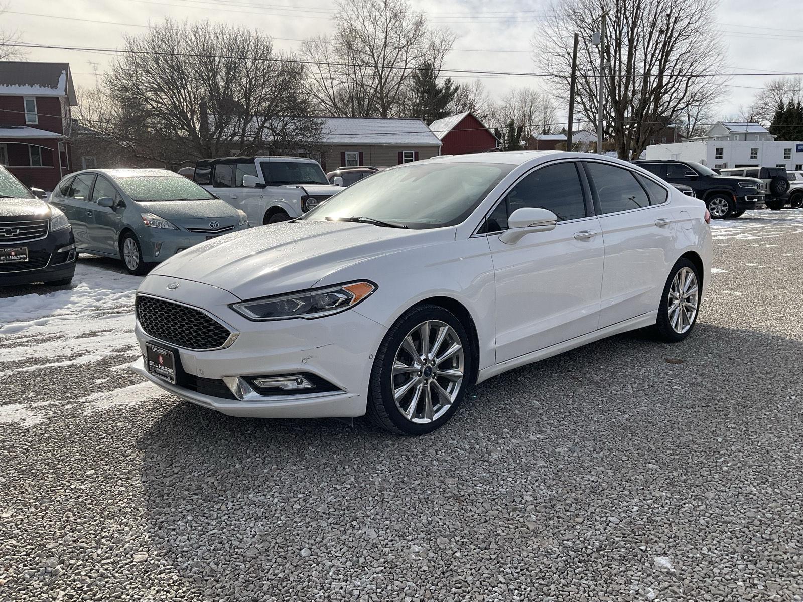 2017 Ford Fusion Platinum's photo