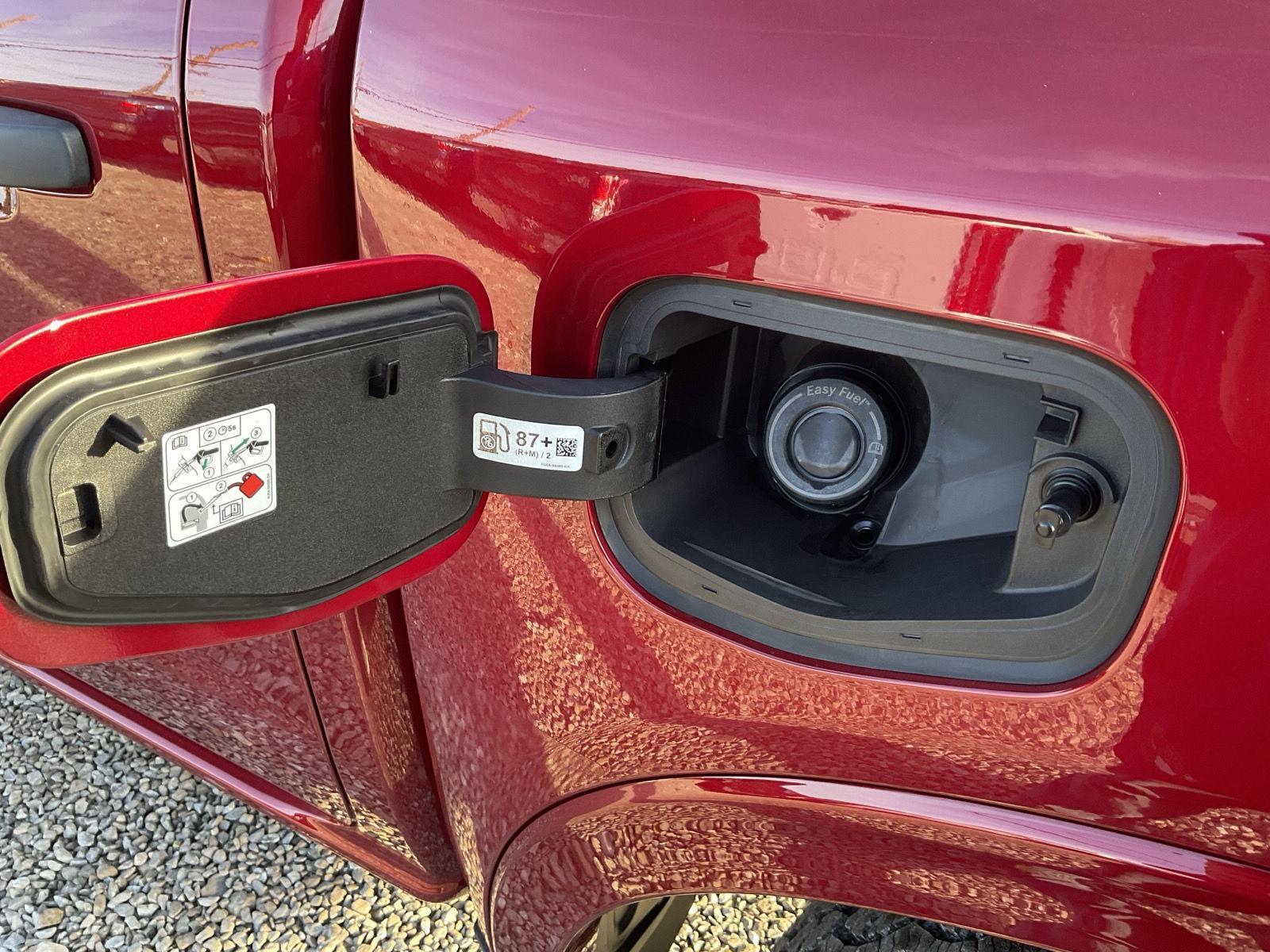 2025 Ford Ranger XLT - Photo 11