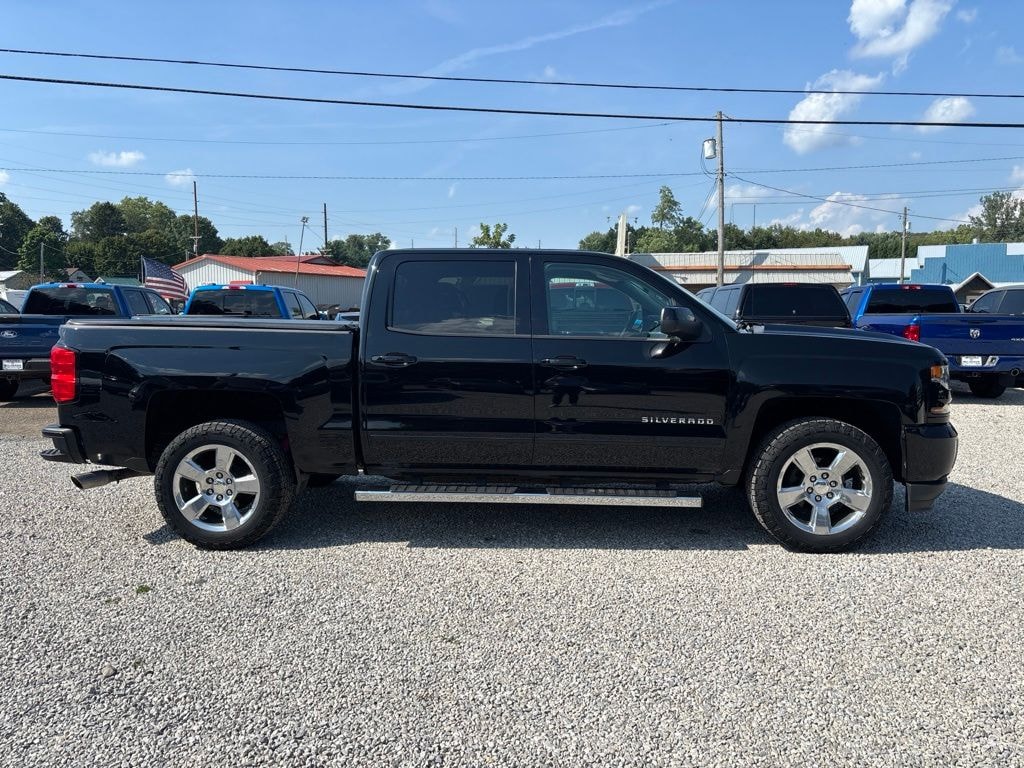 Used 2017 Chevrolet Silverado 1500 LT Truck