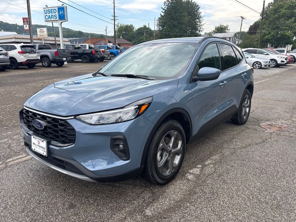 Used 2025 Ford Escape ST-Line Select SUV