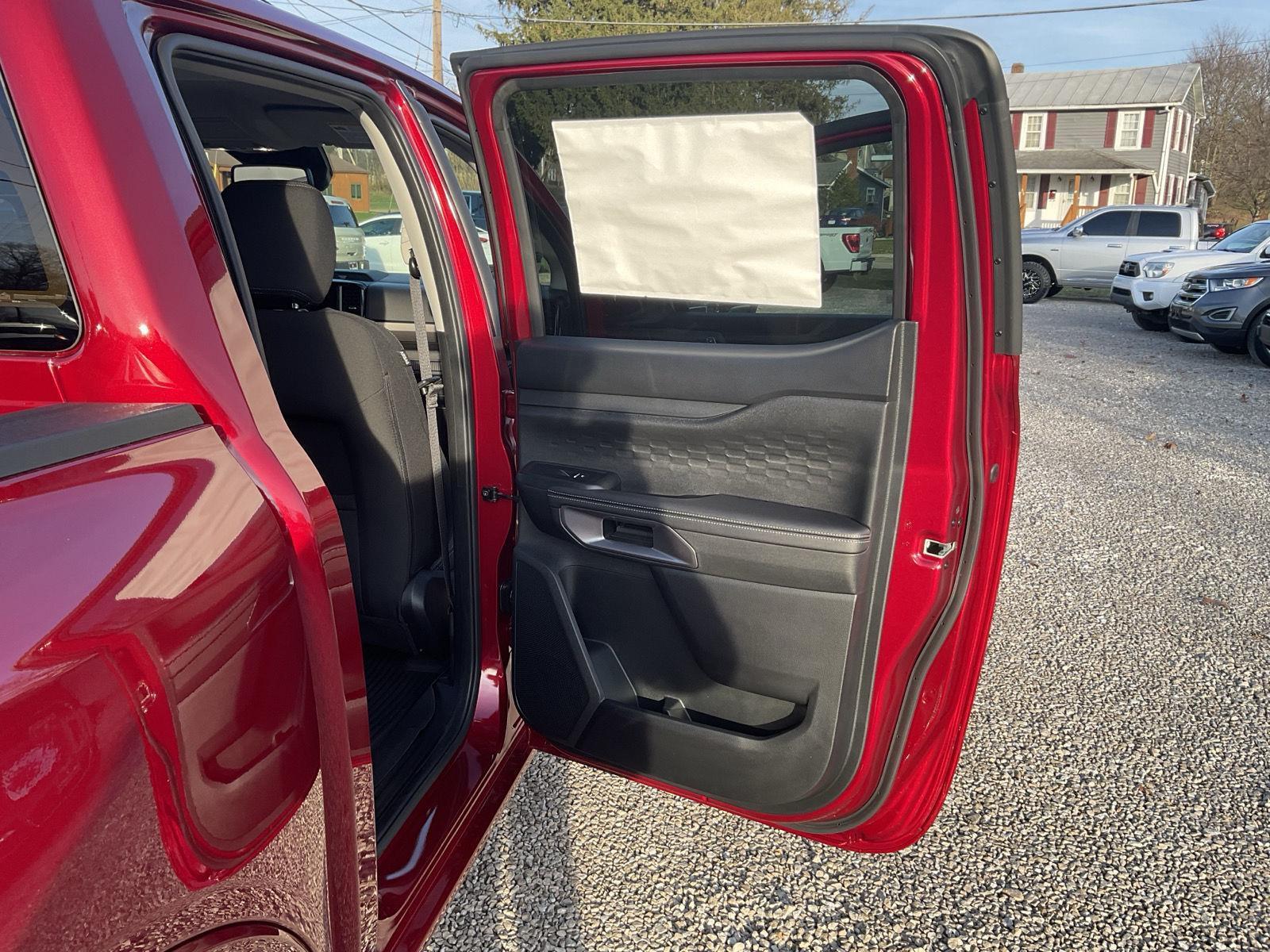2025 Ford Ranger XLT - Photo 17