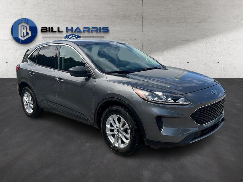 2022 Ford Escape SE photo 3