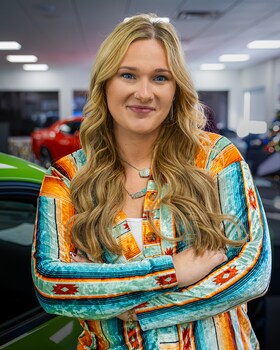 Staff member Crystalshae Wallace from ID_585c17fe47c4