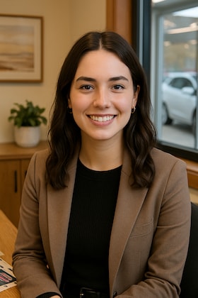 Staff member Mia Rivers from ID_72312bd65296