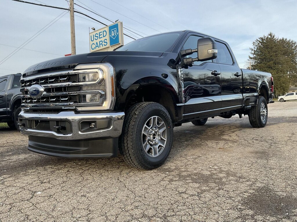 New 2026 Ford Super Duty F-350 SRW Lariat Truck