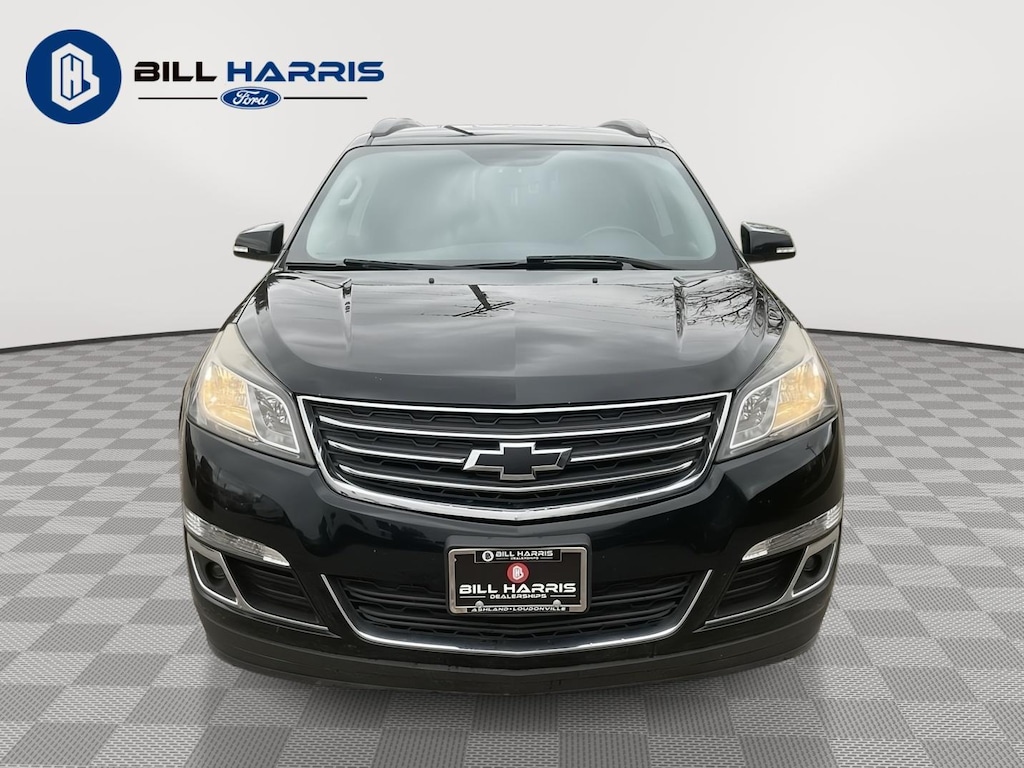 Used 2017 Chevrolet Traverse LT SUV