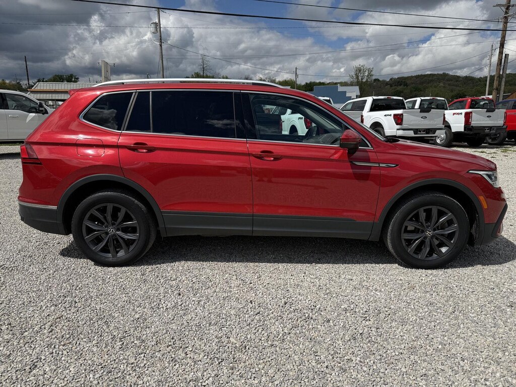 Used 2022 Volkswagen Tiguan SE 4MOTION