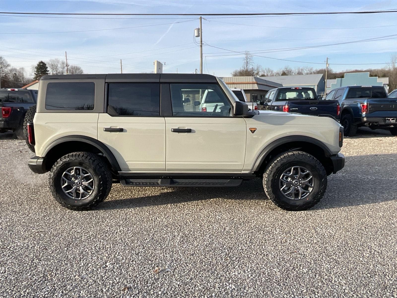 2025 Ford Bronco 4-Door Badlands - Photo 6
