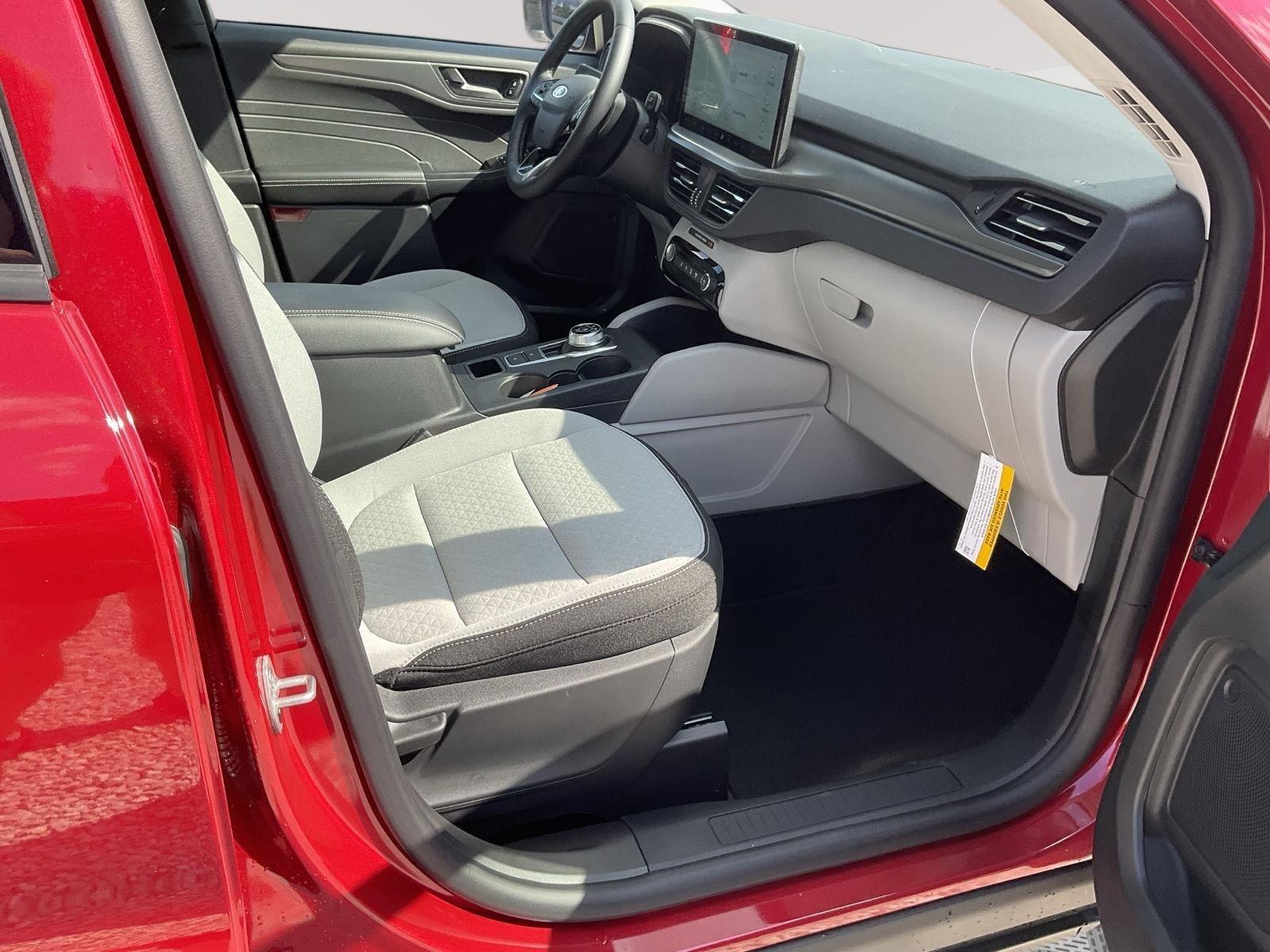 2026 Ford Escape Active - Photo 13