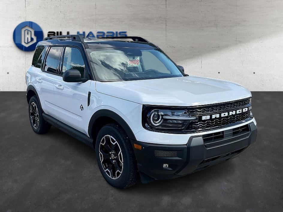 2025 Ford Bronco Sport Outer Banks photo 3