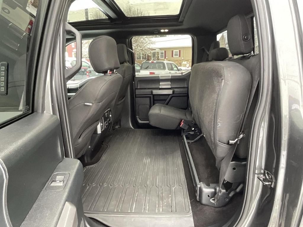 Used 2019 Ford F-150 XLT Truck