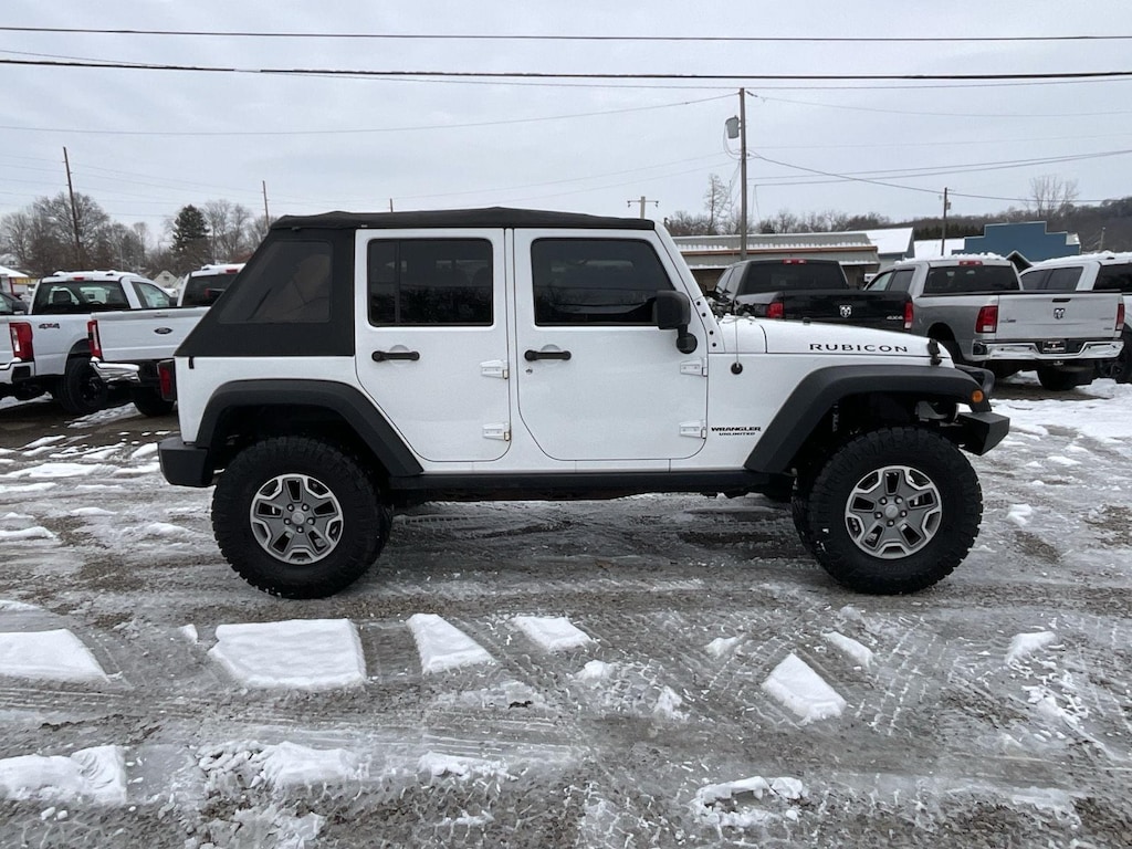 Used 2016 Jeep Wrangler Unlimited Rubicon SUV