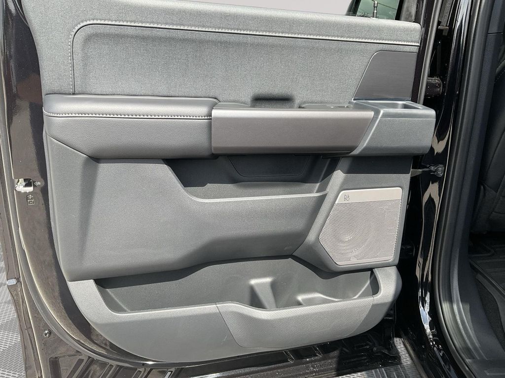 2026 Ford F-150 Lariat - Photo 15
