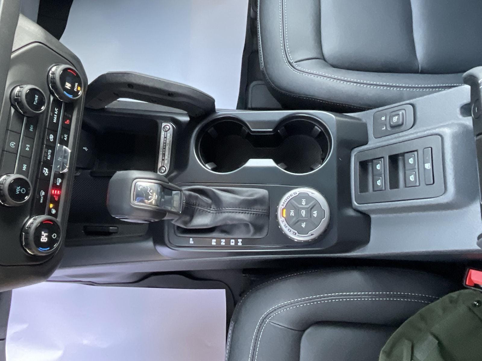 2025 Ford Bronco 4-Door Badlands - Photo 27