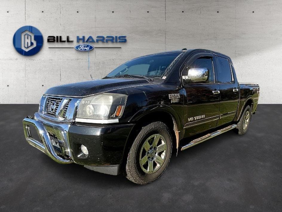 2015 Nissan Titan SV