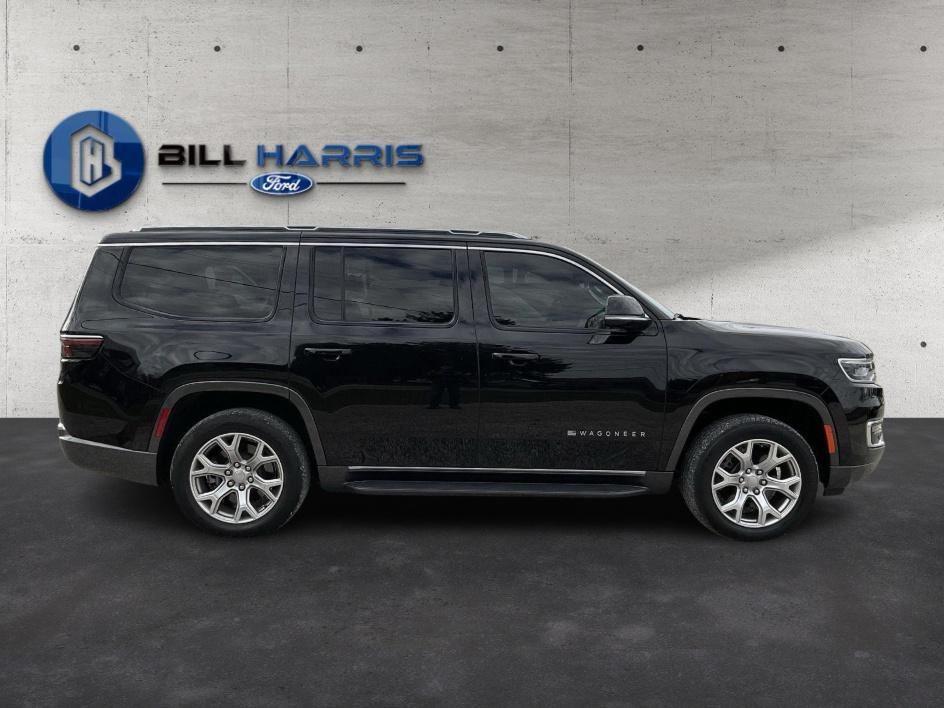 2022 Jeep Wagoneer Series II photo 3