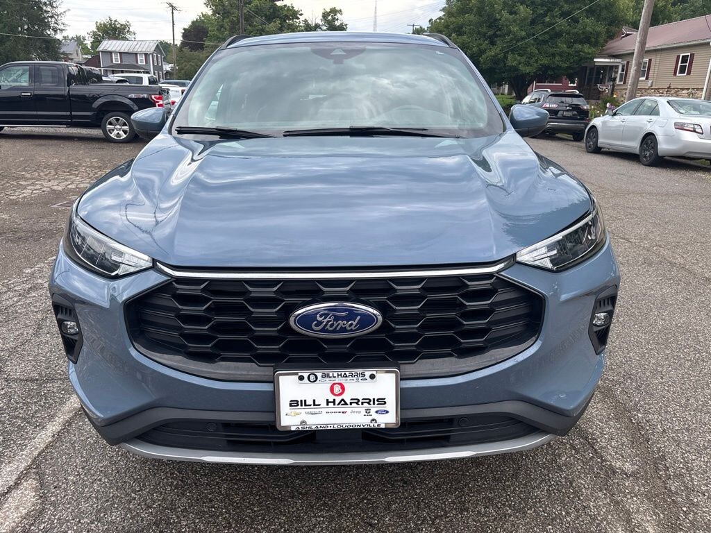 Used 2025 Ford Escape ST-Line Select SUV