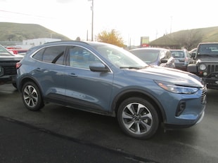 2024 Ford Escape Platinum AWD SUV