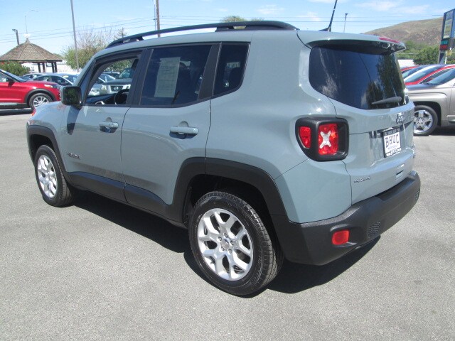 2018 Jeep Renegade Latitude North Edition photo 4