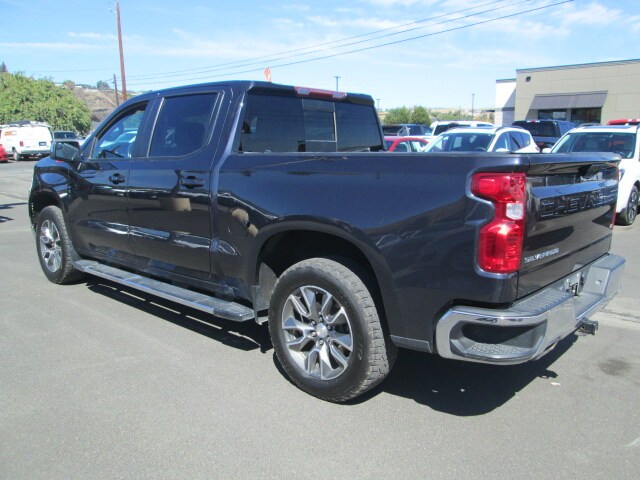 2022 Chevrolet Silverado 1500 LT Z71 photo 3