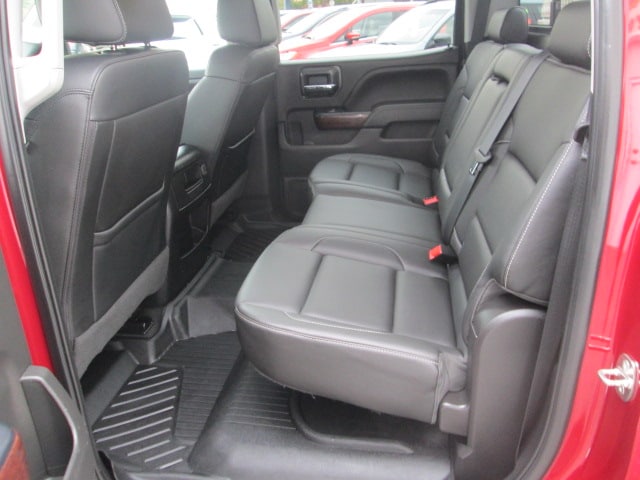 2018 GMC Sierra 1500 SLT - Photo 13