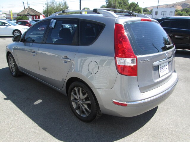 2012 Hyundai Elantra Touring GLS photo 4