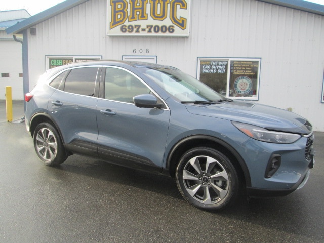 2024 Ford Escape Platinum's photo