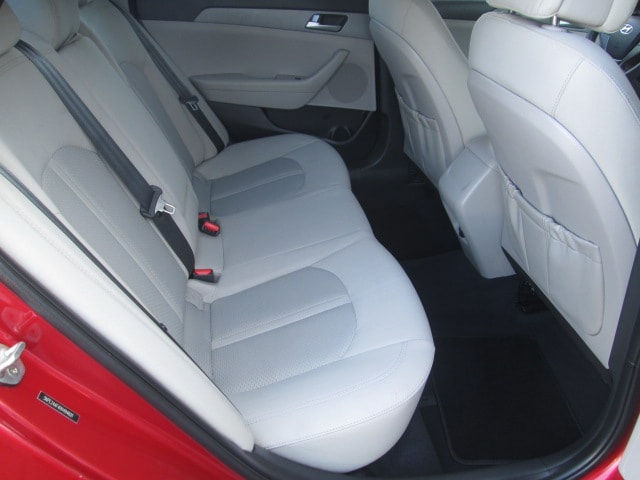 2017 Hyundai Sonata SE - Photo 11