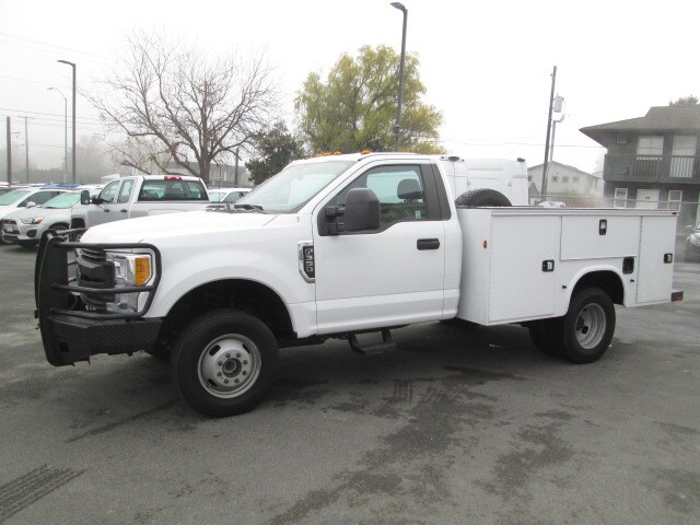 2017 Ford F-350 XL photo 4
